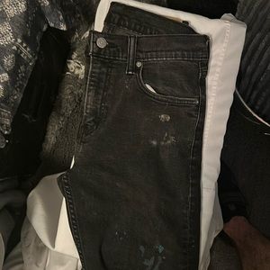 Levi’s 502 customer destroyed